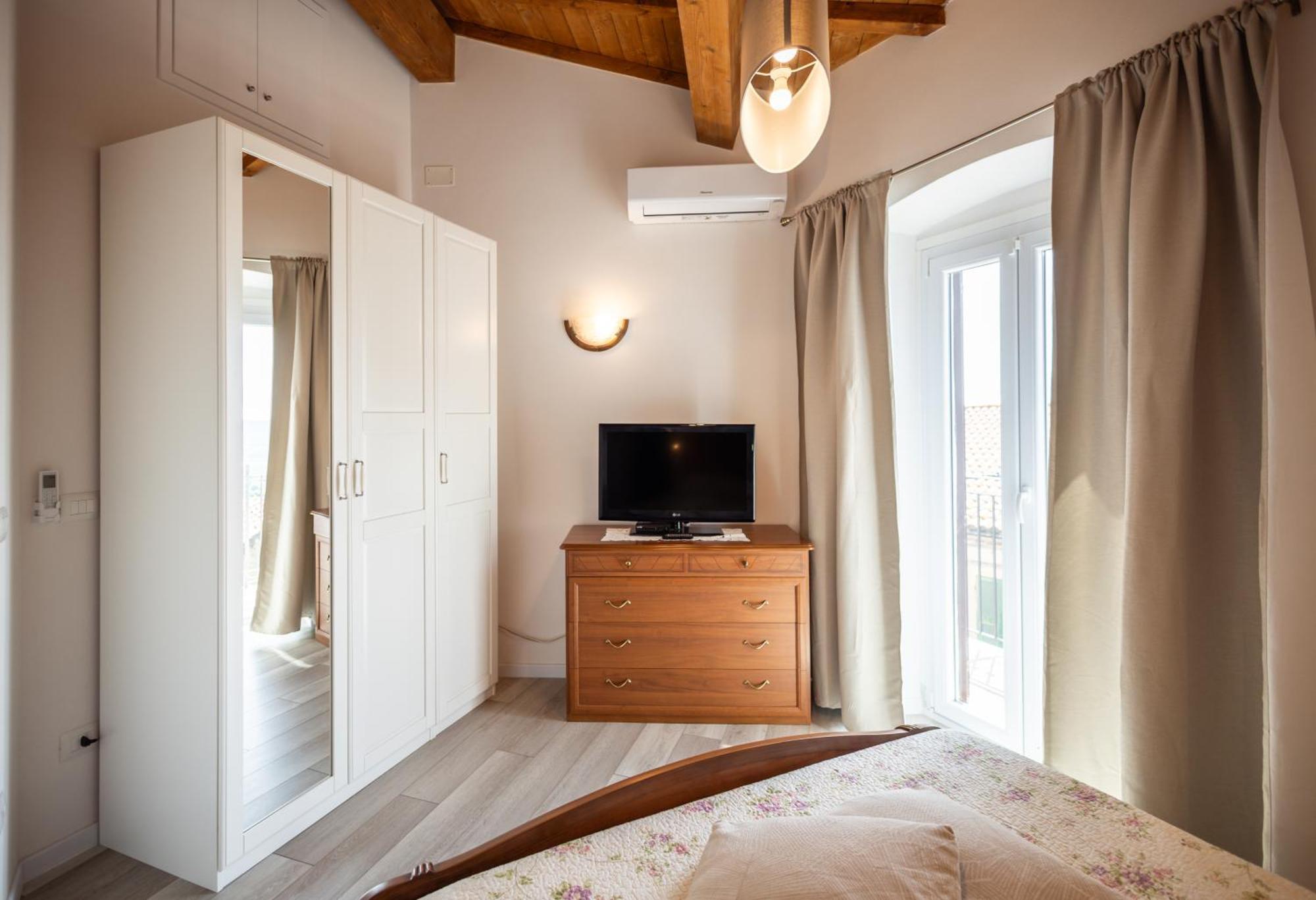 Casa Vacanze Da Vayna มันชาโน ภายนอก รูปภาพ